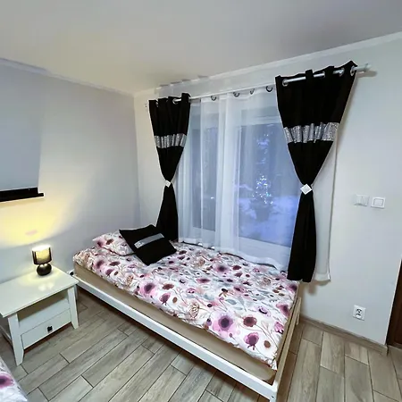 Πανσιόν Pod Czeresnia 3*