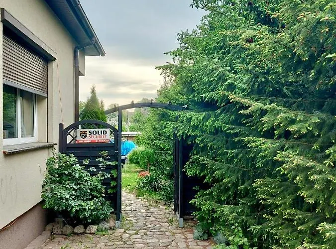 Pod Czeresnia 게스트하우스 3*