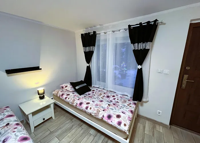 Πανσιόν Pod Czeresnia 3*